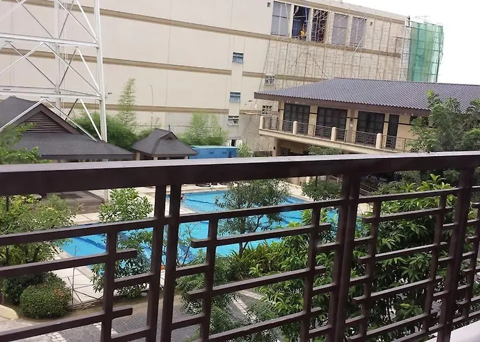 شقة Fully Furnished 2 Bedroom Next To Sm Fairview And Terraces Qc By The Redwoods